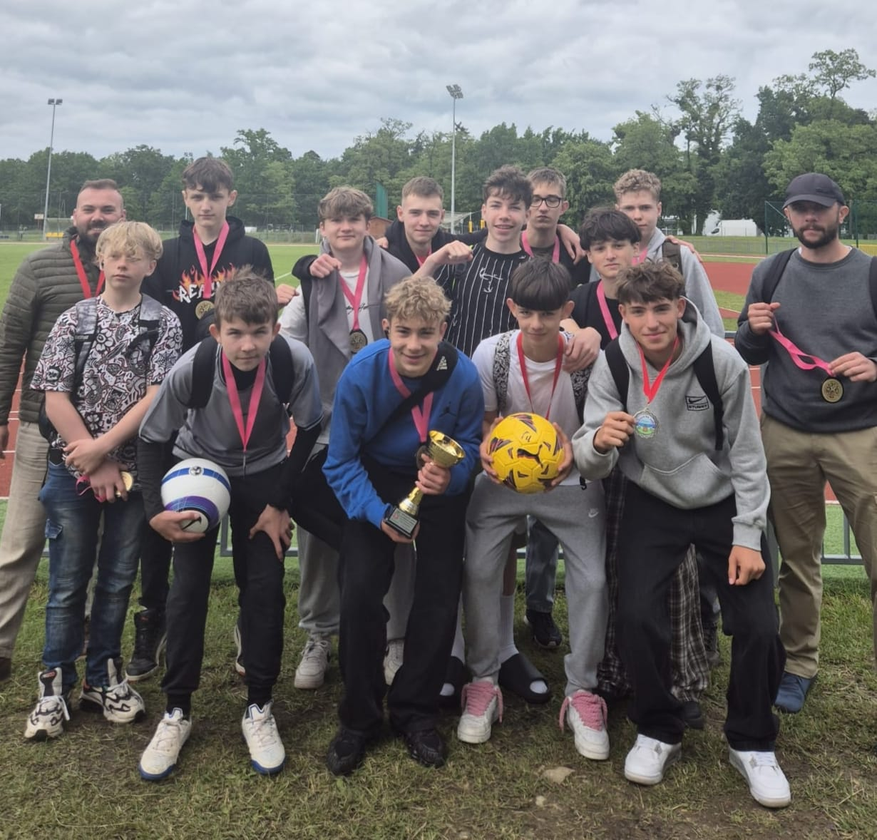 XVI MIĘDZYDIECEZJALNY TURNIEJ PIŁKARSKI O PUCHAR ŚW. JACKA W STRZELCACH OPOLSKICH 