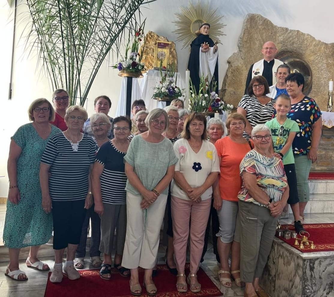 GOŚCILIŚMY KOLEJNYCH PIELGRZYMÓW