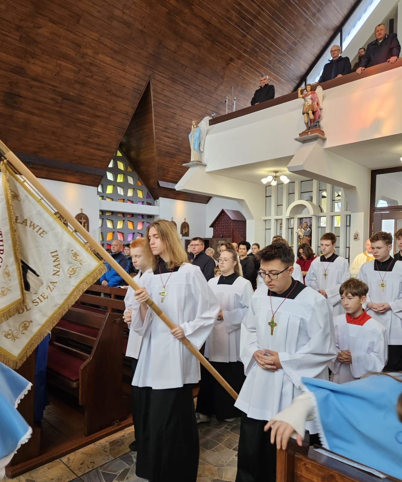 ROCZNICA POŚWIĘCENIA NASZEGO KOŚCIOŁA – KIERMASZ PARAFIALNY